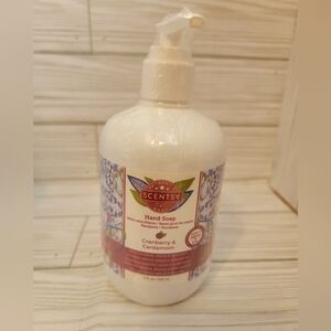 Scentsy Hand Soap in Cranberry & Cardamom